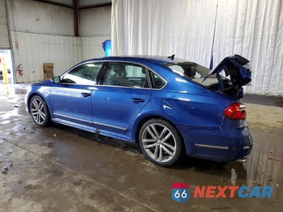 Drugie zdjęcie samochodu z przodu: 2017 VOLKSWAGEN PASSAT R-LINE VIN:1VWDT7A33HC059349 - miniatura