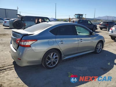 Trzecie zdjęcie samochodu z tyłu: 2014 NISSAN SENTRA SR VIN:3N1AB7AP3EY271931 - miniatura