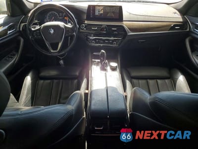 Zdjęcie 8 z 12 samochodu: 2018 BMW 530E VIN:WBAJA9C56JB249337 - miniatura