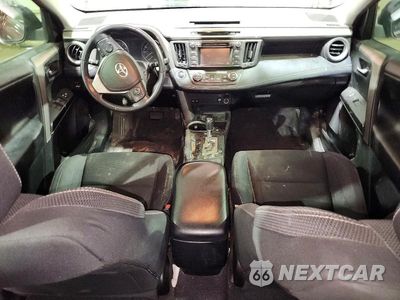 Zdjęcie 8 z 13 samochodu: 2018 TOYOTA RAV4 XLE VIN:2T3WFREV2JW474918 - miniatura
