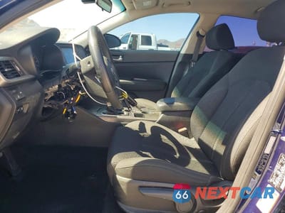Zdjęcie 7 z 12 samochodu: 2019 KIA OPTIMA LX VIN:5XXGT4L33KG345558 - miniatura