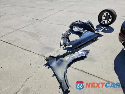 Zdjęcie 12 z 13 samochodu: 2019 BMW 530E VIN:WBAJA9C52KB389869 - miniatura