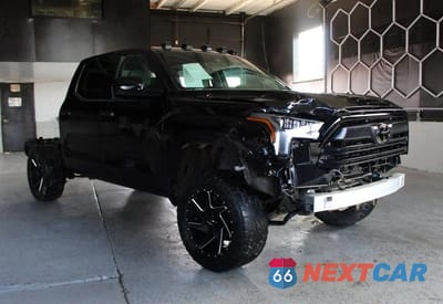 2024 TOYOTA TUNDRA SR5 5TFLA5DB6RX136222 - główne zdjęcie licytacji z USA - miniatura