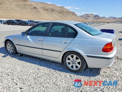 Drugie zdjęcie samochodu z przodu: 2004 BMW 325 I VIN:WBAEV33404KR32424 - miniatura