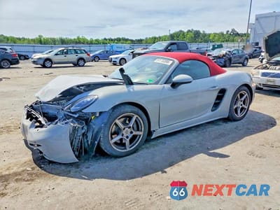 2024 PORSCHE BOXSTER BASE WP0CA2A85RK205390 - główne zdjęcie licytacji z USA - miniatura
