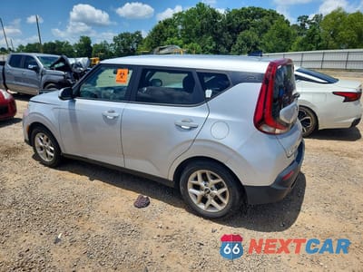 Drugie zdjęcie samochodu z przodu: 2020 KIA SOUL S VIN:KNDJ23AU6L7732940 - miniatura