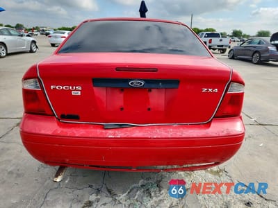 Zdjęcie 6 z 13 samochodu: 2006 FORD FOCUS ZX4 VIN:1FAFP34N66W145973 - miniatura