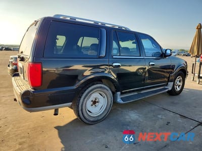 Trzecie zdjęcie samochodu z tyłu: 2002 LINCOLN NAVIGATOR VIN:5LMEU27R72LJ06501 - miniatura