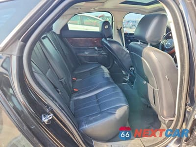 Zdjęcie 10 z 13 samochodu: 2012 JAGUAR XJ VIN:SAJWA1CB4CLV30051 - miniatura