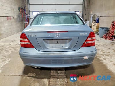 Zdjęcie 6 z 13 samochodu: 2005 MERCEDES-BENZ C240 SPORT VIN:WDBRF61J35A652837 - miniatura