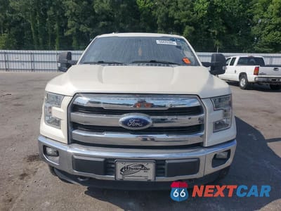 Piąte zdjęcie samochodu w środku: 2016 FORD F150 SUPERCREW VIN:1FTFW1EF7GKD33693 - miniatura