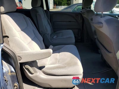 Zdjęcie 11 z 13 samochodu: 2010 HONDA ODYSSEY LX VIN:5FNRL3H21AB043609 - miniatura