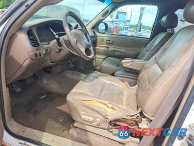 Zdjęcie 7 z 12 samochodu: 2000 TOYOTA TUNDRA ACCESS CAB LIMITED VIN:5TBBT4813YS054110 - miniatura