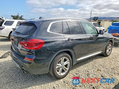 Trzecie zdjęcie samochodu z tyłu: 2020 BMW X3 SDRIVE30I VIN:5UXTY3C08LLE55024 - miniatura