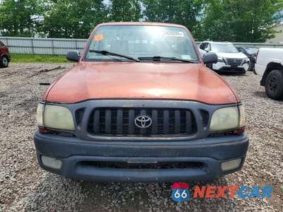 Piąte zdjęcie samochodu w środku: 2001 TOYOTA TACOMA BASE VIN:5TENL42N11Z828427 - miniatura