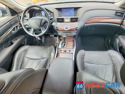 Zdjęcie 8 z 13 samochodu: 2017 INFINITI Q70L 3.7 VIN:JN1BY1PP2HM170040 - miniatura