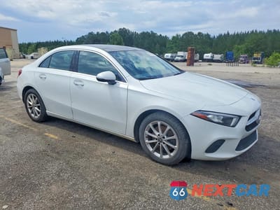 Czwarte zdjęcie samochodu z boku: 2020 MERCEDES-BENZ A 220 VIN:WDD3G4EB9LW039462 - miniatura