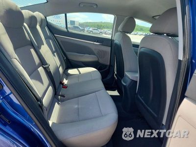 Zdjęcie 10 z 12 samochodu: 2020 HYUNDAI ELANTRA VIN:5NPD84LF0LH532986 - miniatura