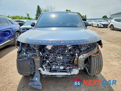 Piąte zdjęcie samochodu w środku: 2024 LAND ROVER RANGE ROVER SE VIN:SALKP9E91RA090582 - miniatura