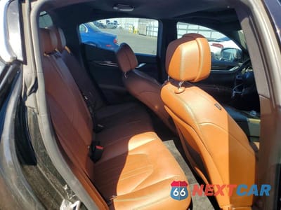 Zdjęcie 10 z 12 samochodu: 2018 MASERATI GHIBLI VIN:ZAM57XSA8J1295016 - miniatura
