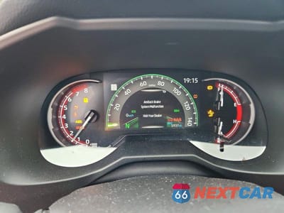 Zdjęcie 9 z 12 samochodu: 2025 TOYOTA RAV4 XLE VIN:2T3P1RFVXSW616287 - miniatura