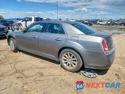 Drugie zdjęcie samochodu z przodu: 2011 CHRYSLER 300 LIMITED VIN:2C3CA5CG4BH582736 - miniatura