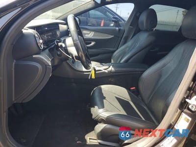 Zdjęcie 7 z 12 samochodu: 2021 MERCEDES-BENZ E 350 VIN:W1KZF8DB5MA873412 - miniatura