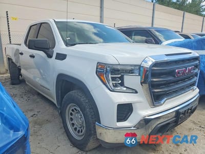 Czwarte zdjęcie samochodu z boku: 2020 GMC SIERRA C1500 VIN:1GTR8AEH2LZ350816 - miniatura