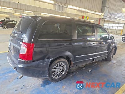 Trzecie zdjęcie samochodu z tyłu: 2011 CHRYSLER TOWN & COUNTRY LIMITED VIN:2A4RR6DG0BR500234 - miniatura