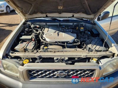 Zdjęcie 11 z 12 samochodu: 2001 NISSAN PATHFINDER SE VIN:JN8DR09Y71W570239 - miniatura