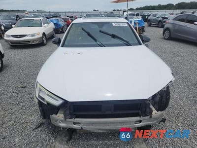 Piąte zdjęcie samochodu w środku: 2019 AUDI A4 PREMIUM PLUS VIN:WAUENAF42KN001208 - miniatura