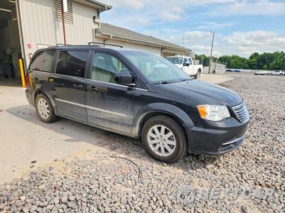 Czwarte zdjęcie samochodu z boku: 2015 CHRYSLER TOWN & COUNTRY TOURING VIN:2C4RC1BGXFR561089 - miniatura
