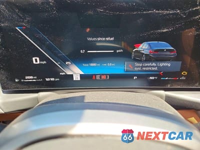 Zdjęcie 9 z 12 samochodu: 2025 BMW M340XI VIN:3MW69FT02S8F49865 - miniatura