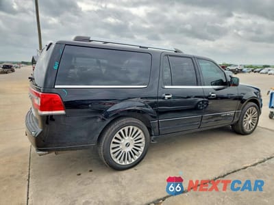 Trzecie zdjęcie samochodu z tyłu: 2017 LINCOLN NAVIGATOR L SELECT VIN:5LMJJ3JT5HEL00359 - miniatura