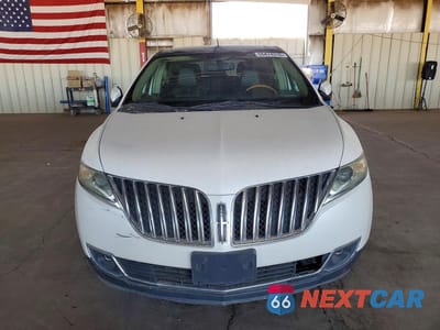 Piąte zdjęcie samochodu w środku: 2011 LINCOLN MKX VIN:2LMDJ8JKXBBJ32200 - miniatura