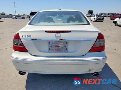 Zdjęcie 6 z 12 samochodu: 2008 MERCEDES-BENZ E 350 VIN:WDBUF56X28B283002 - miniatura