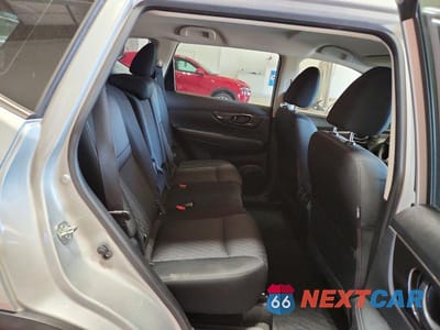 Zdjęcie 11 z 13 samochodu: 2020 NISSAN ROGUE S VIN:JN8AT2MT7LW038987 - miniatura