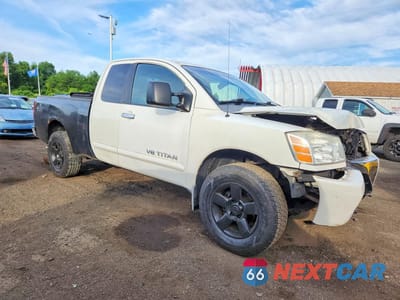 Czwarte zdjęcie samochodu z boku: 2006 NISSAN TITAN XE VIN:1N6AA06B76N537855 - miniatura