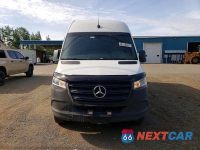 Piąte zdjęcie samochodu w środku: 2023 MERCEDES-BENZ SPRINTER 2500 VIN:W1Y4NDHY9PT143683 - miniatura