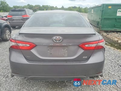 Zdjęcie 6 z 12 samochodu: 2018 TOYOTA CAMRY SE VIN:4T1B11HK4JU602195 - miniatura