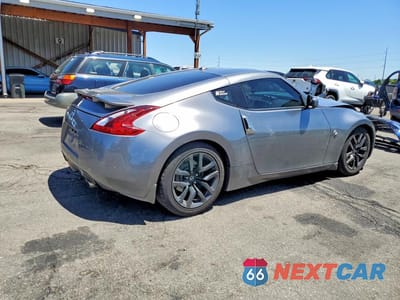 Trzecie zdjęcie samochodu z tyłu: 2018 NISSAN 370Z TOURING VIN:JN1AZ4EH9JM571015 - miniatura