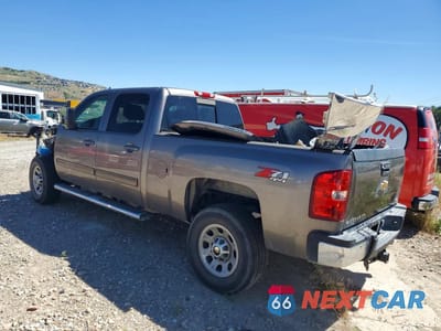 Drugie zdjęcie samochodu z przodu: 2014 CHEVROLET SILVERADO K3500 LTZ VIN:1GC4K1E80EF116593 - miniatura