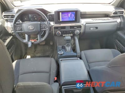Zdjęcie 8 z 13 samochodu: 2024 TOYOTA TACOMA DOUBLE CAB VIN:3TMLB5JN5RM068691 - miniatura