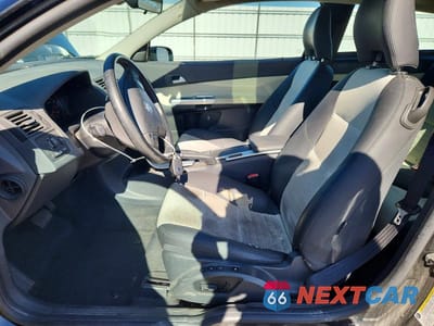 Zdjęcie 7 z 12 samochodu: 2011 VOLVO C30 T5 VIN:YV1672MK6B2191583 - miniatura