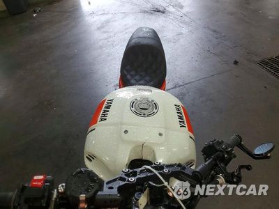 Piąte zdjęcie samochodu w środku: 2024 YAMAHA MTM890 VIN:JYARN80E7RA002785 - miniatura