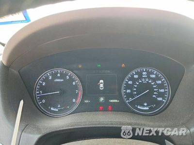 Zdjęcie 9 z 12 samochodu: 2015 HYUNDAI GENESIS 3.8L VIN:KMHGN4JE6FU067636 - miniatura