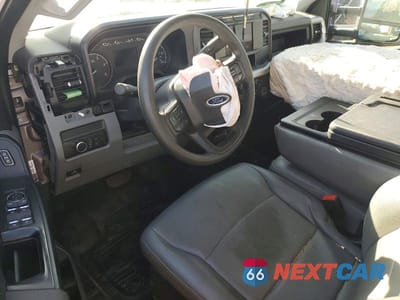 Zdjęcie 8 z 12 samochodu: 2024 FORD F550 SUPER DUTY VIN:1FD0W5HT0REG02953 - miniatura