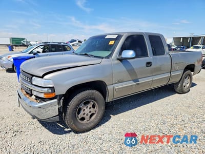 2000 CHEVROLET SILVERADO K1500 1GCEK19T1YE327668 - główne zdjęcie licytacji z USA - miniatura