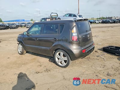 Drugie zdjęcie samochodu z przodu: 2011 KIA SOUL ! VIN:KNDJT2A28B7280140 - miniatura