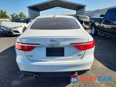 Zdjęcie 6 z 12 samochodu: 2016 JAGUAR XF R - SPORT VIN:SAJBF4BV5GCY16283 - miniatura